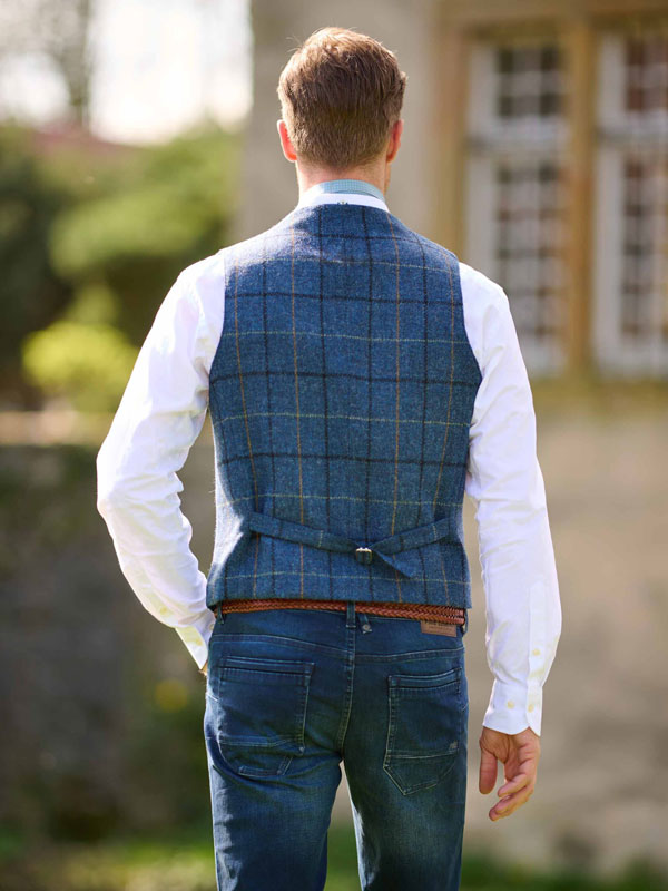Harris Tweed Vestje "Wales" Met Revers In Blue Overcheck