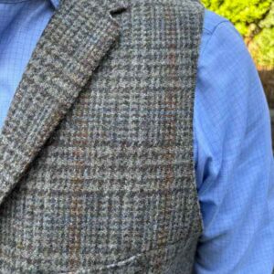 Harris Tweed Vestje "Wales" Met Revers In Greystone Overcheck