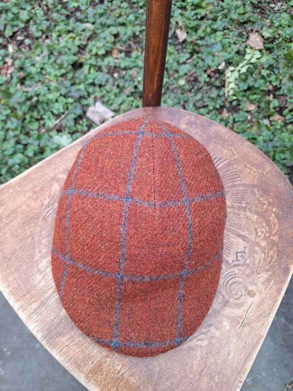 Harris Tweed Flat Cap "Henry" In Rust Overcheck