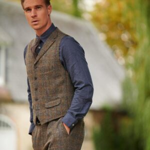 Harris Tweed Vestje "Wales" Met Revers In Green-Blue Herringbone