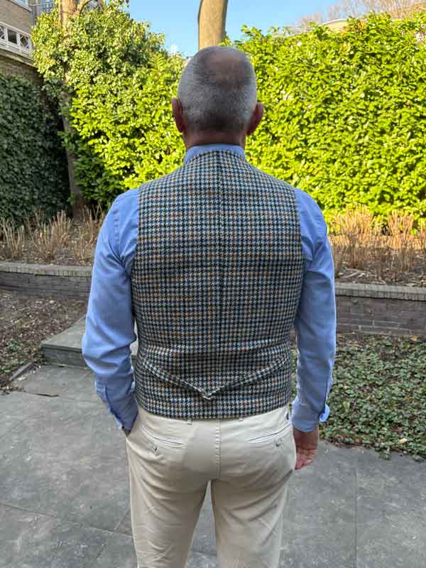 Harris Tweed Vestje "Wales" Met Revers In Cream Cocktail