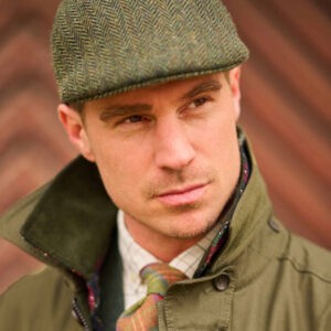 Harris Tweed Flat Cap "Henry" In Green Island Herringbone