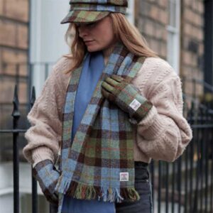 Harris Tweed Ladies One-Size Cap in MacLeod Tartan