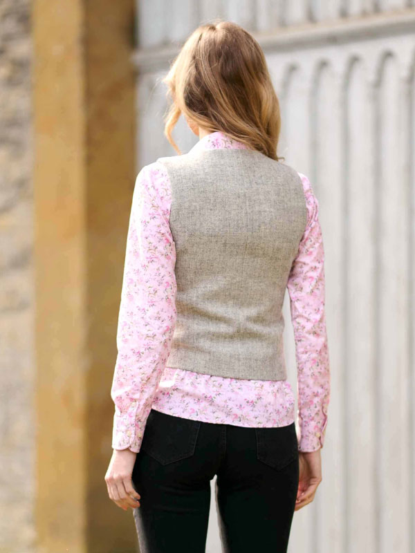 Harris Tweed Dames Vestje "Lea" In Light Grey