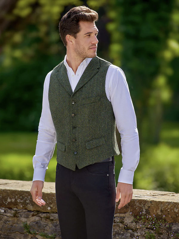 Harris Tweed Vestje "Wales" Met Revers In Green Island Herringbone