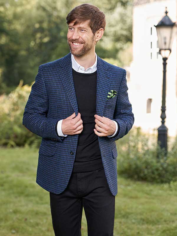 Harris Tweed Jacket "London" In Blue-Black Houndstooth