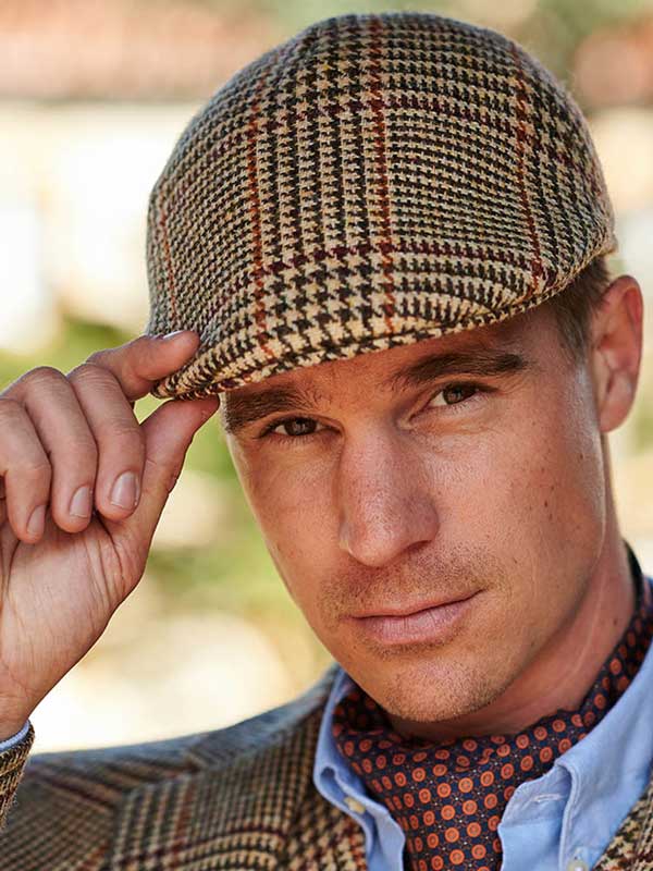 Harris Tweed Flat Cap "Henry" In Scottish Check