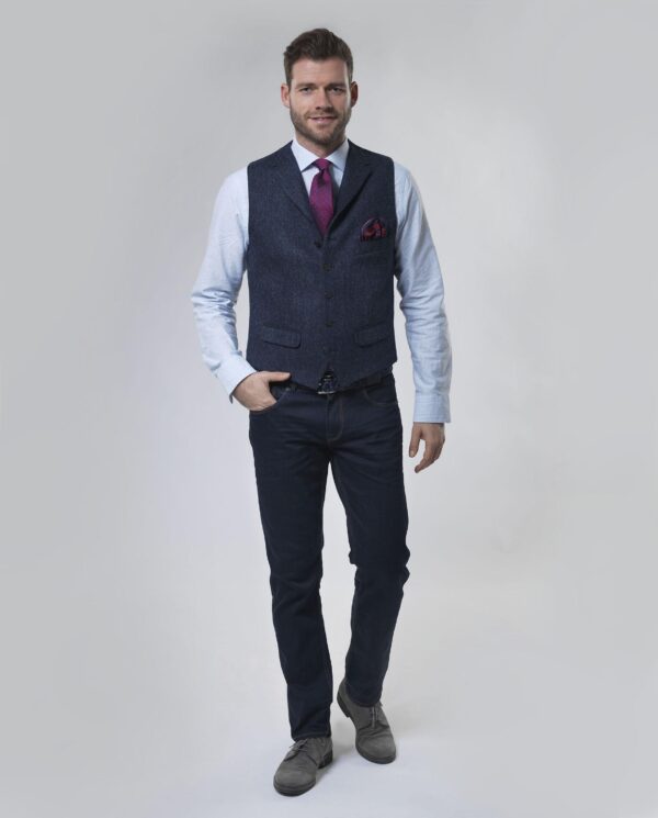 Harris Tweed Vestje "Wales" Met Revers In Blue Herringbone