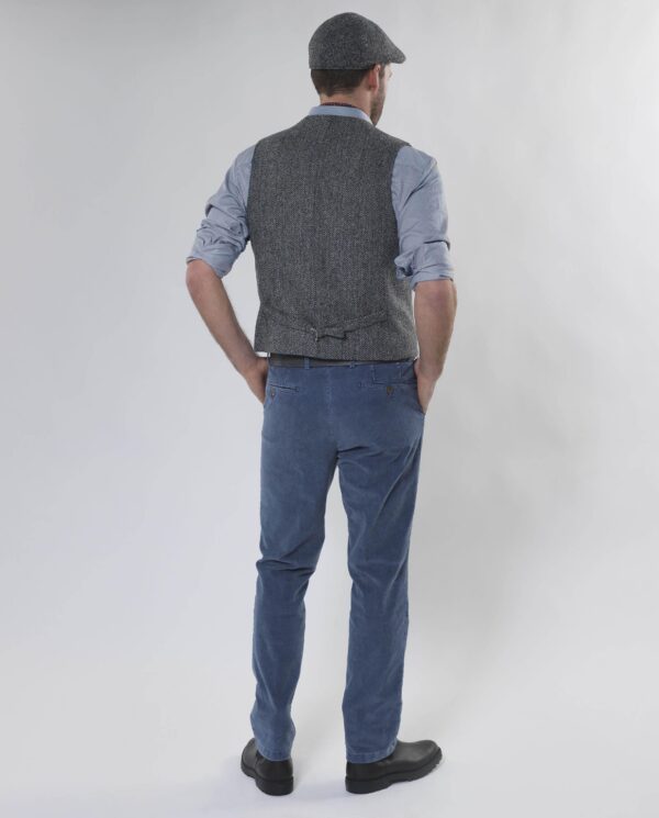 Harris Tweed Vestje "Wales" Met Revers In Black Herringbone