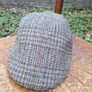 Harris Tweed Flat Cap "Henry" In Greystone Overcheck
