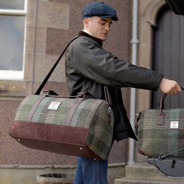 Harris Tweed 'Clyde' Weekend Bag in Green Patchwork