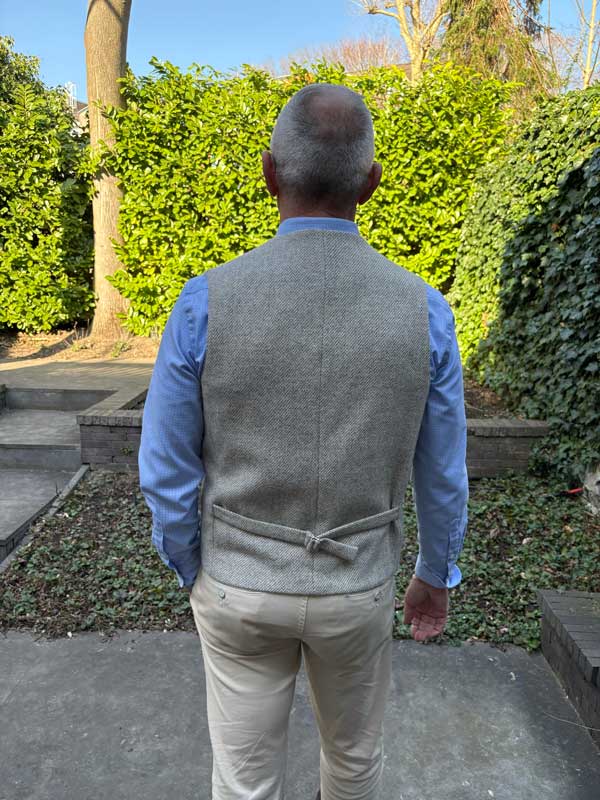 Harris Tweed Vestje "Wales" Met Revers in Cream Tweed