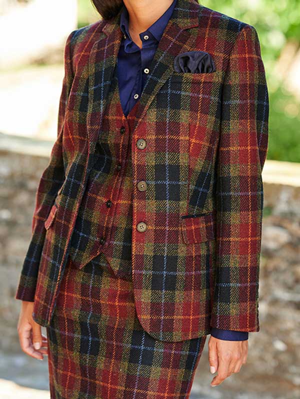Harris Tweed Dames Jasje "Carola" In Check Of Island