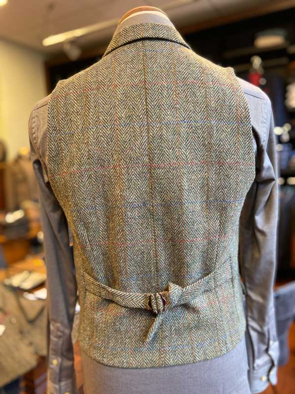 DF Harris Tweed Waistcoat Met Revers 630