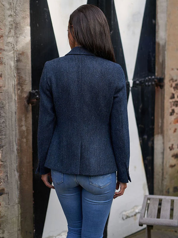 Harris tweed Dames Jasje "Ami" In Blue Herringbone
