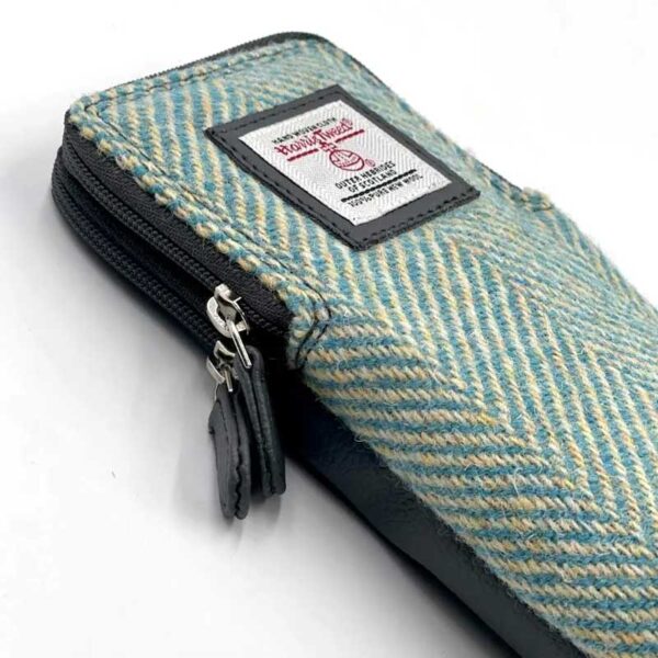 Harris Tweed Double Glasses Sleeve in Turquoise Herringbone