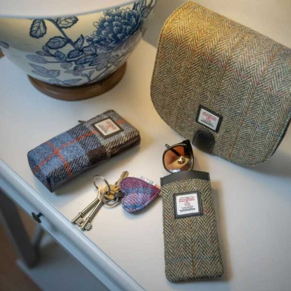 Harris Tweed Glasses Sleeve in Country Green