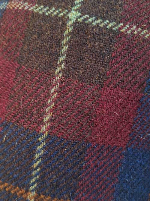 Harris Tweed Flat Cap "Henry" In Berry Check