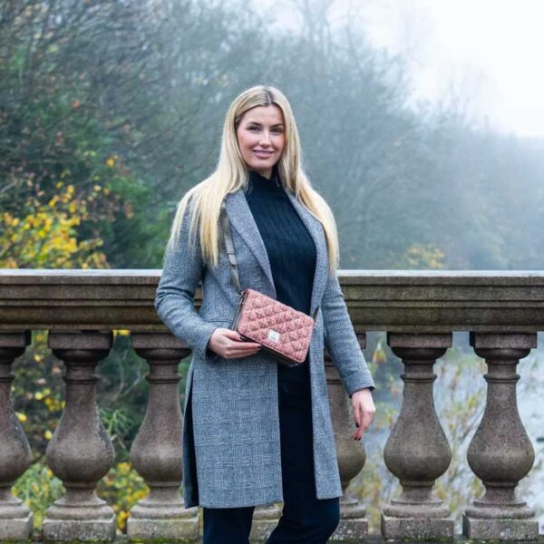 Harris Tweed Quilt Shoulder Bag In Maple