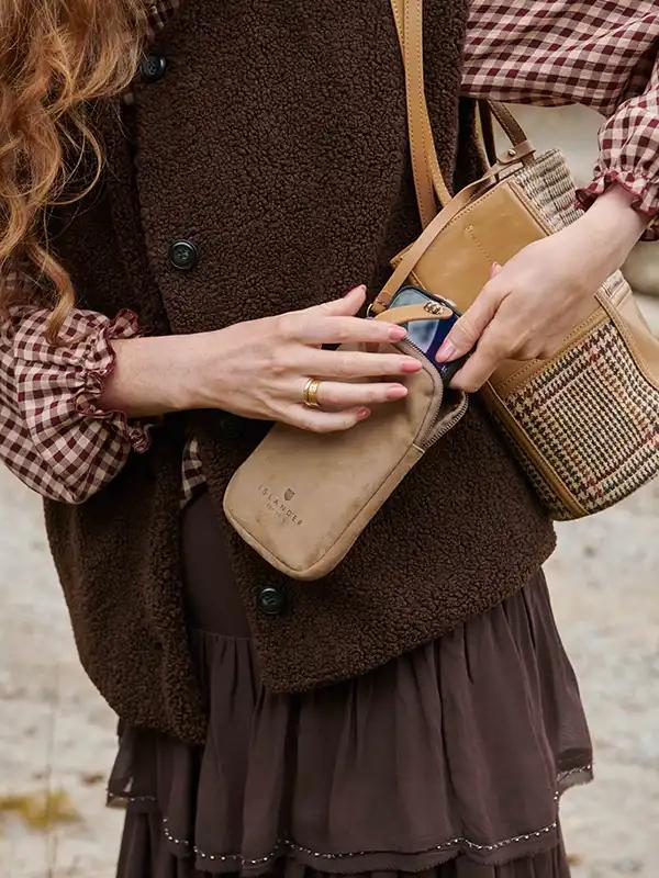 Harris Tweed Clutch, The Orlagh, Islander, Beige Dogtooth
