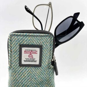 Harris Tweed Double Glasses Sleeve in Turquoise Herringbone