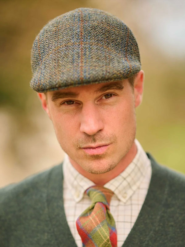 Harris Tweed Flat Cap "Henry" In Oliv-Blue Overcheck