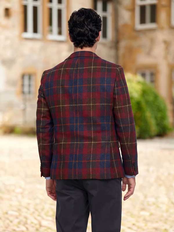 Harris Tweed Jacket "London" In Berry Check