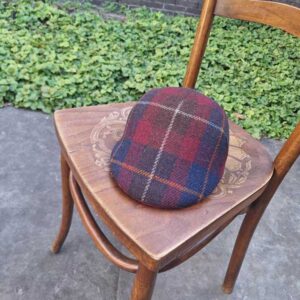 Harris Tweed Flat Cap "Henry" In Berry Check